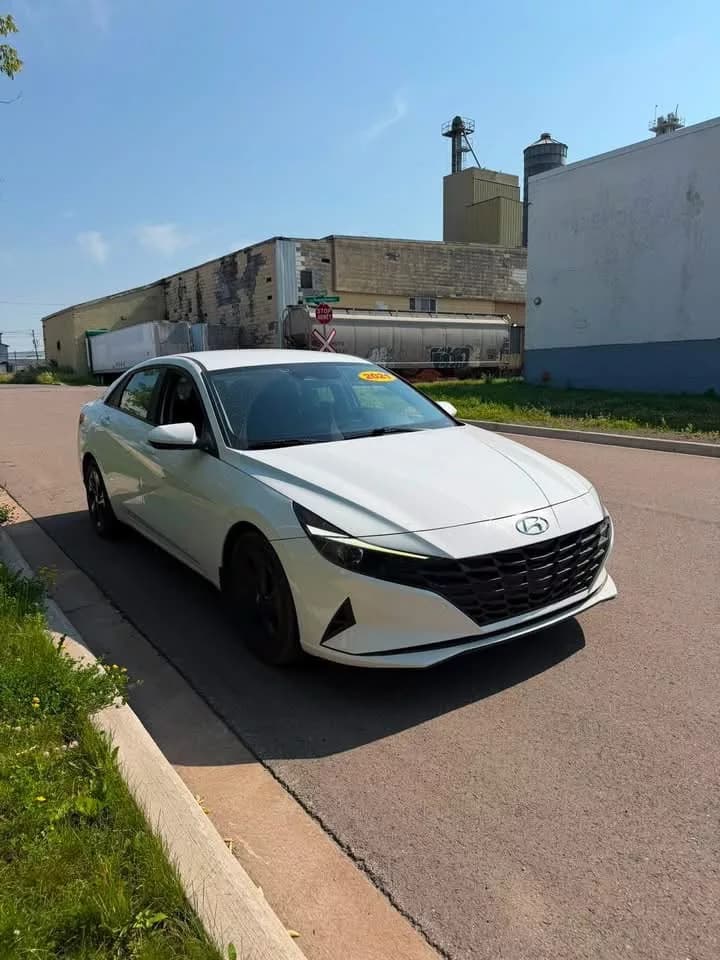 Hyundai Elantra 2021 — 1/6