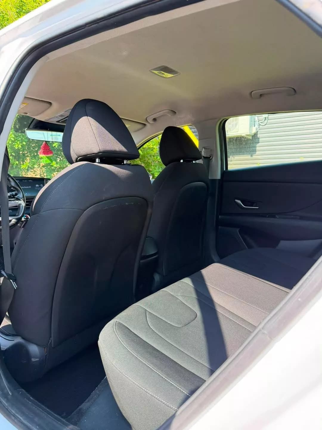 Hyundai Elantra 2021 — 4/6